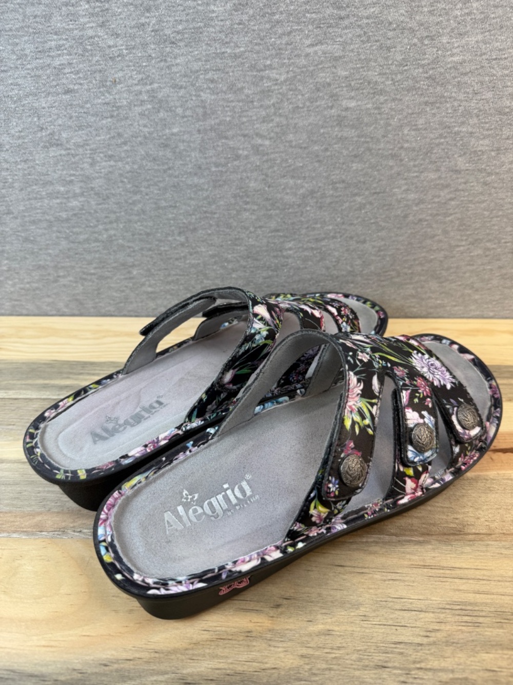 Alegria Leather Floral Sandals Black Butterfly Velcro Closure Size 11 EU 42 - Picture 5 of 16